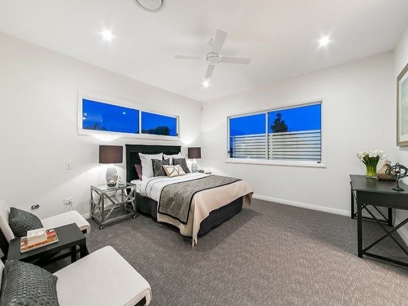 137 Manson Road, Hendra QLD 4011