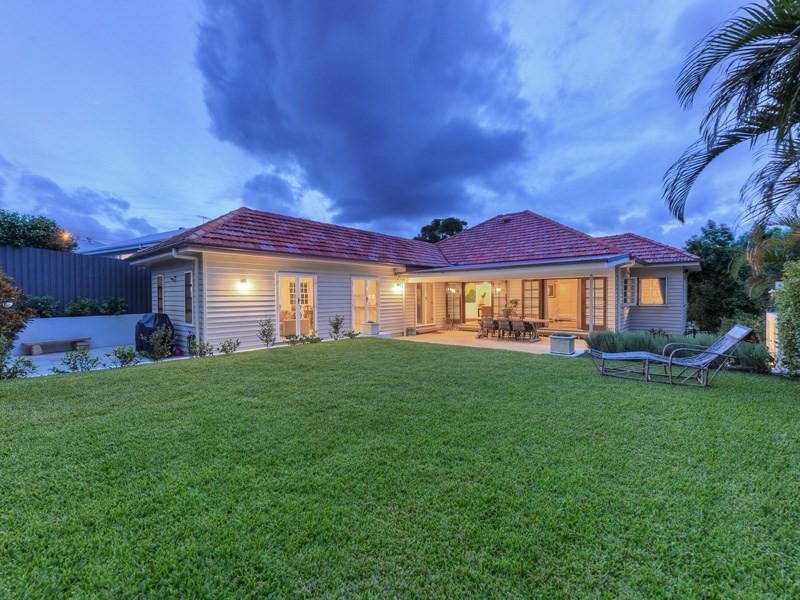 23 Killawarra Road, Ashgrove QLD 4060