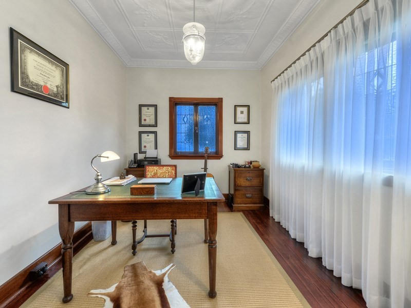 23 Killawarra Road, Ashgrove QLD 4060