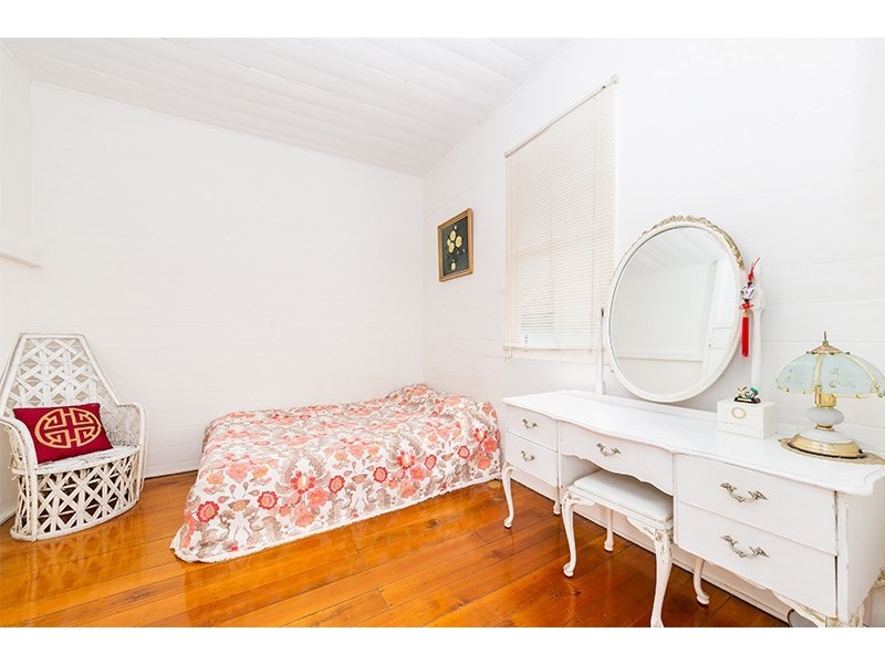 68 Cambridge Street, Red Hill QLD 4059