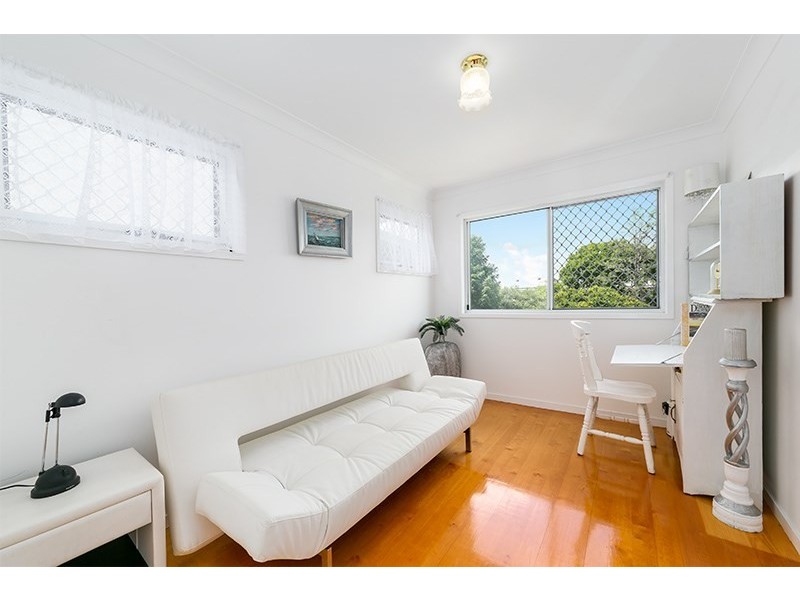 68 Cambridge Street, Red Hill QLD 4059