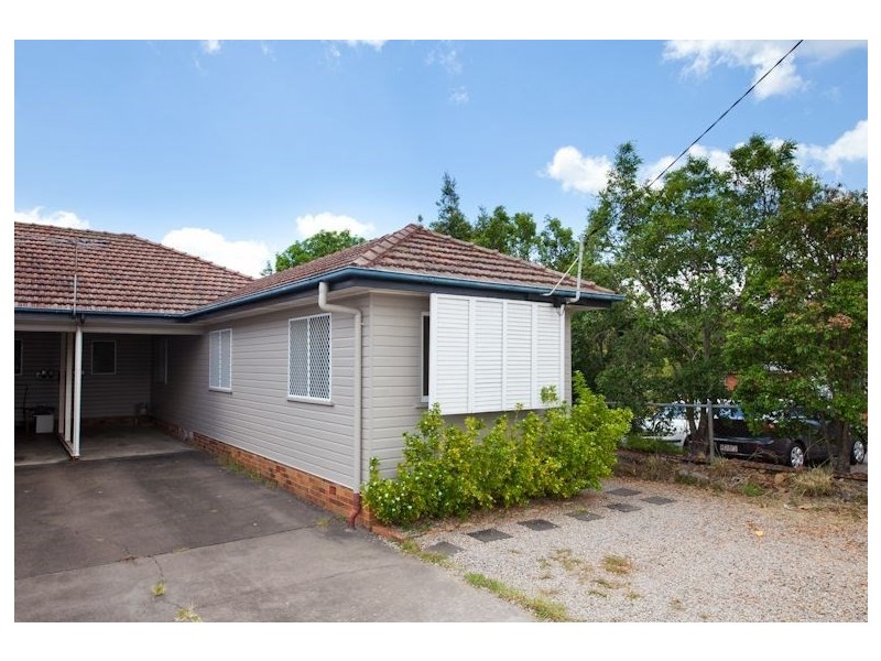 2/12 Dacca Street, Red Hill QLD 4059