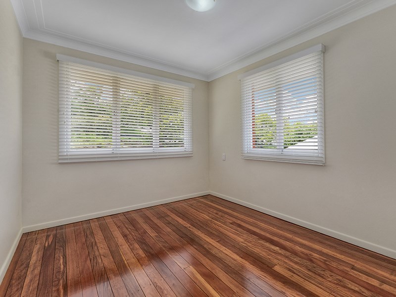 2 Ilford Street, Gordon Park QLD 4031