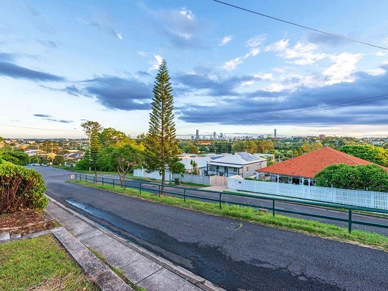 81 Watson Street, Newmarket QLD 4051