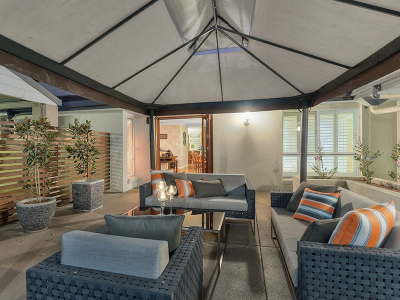 4 Danmarann Court, Highvale QLD 4520