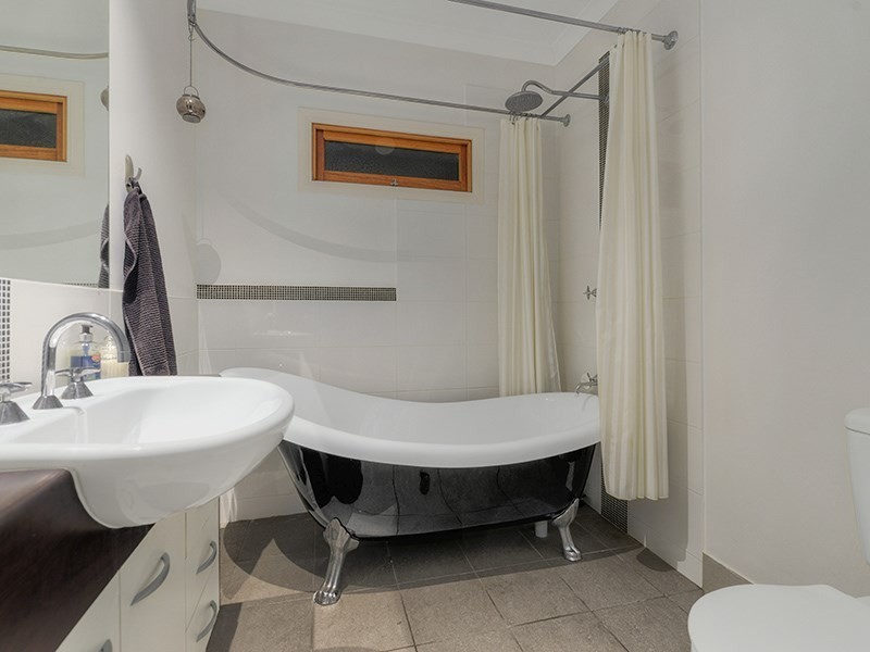 25 Yarraman Street, Lutwyche QLD 4030