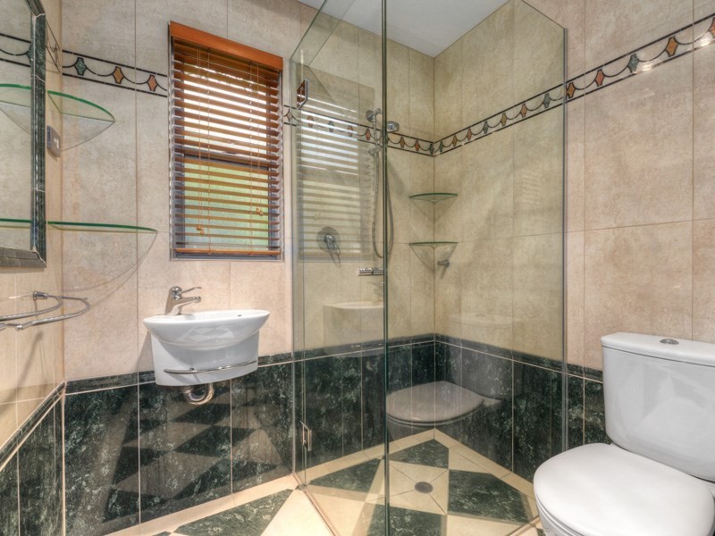 125 Main Avenue, Wavell Heights QLD 4012