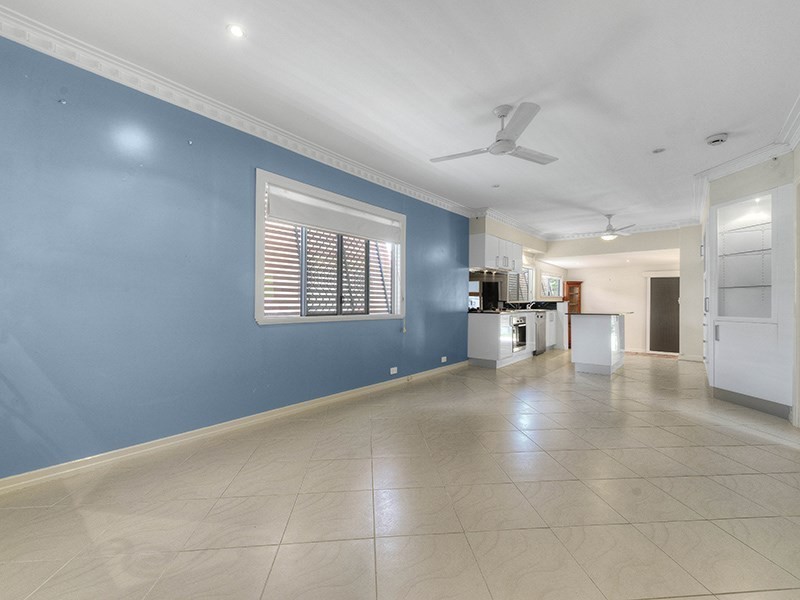 125 Main Avenue, Wavell Heights QLD 4012