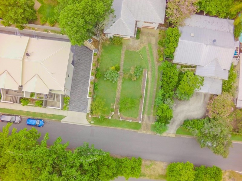 24 WAKEFIELD Street, Alderley QLD 4051