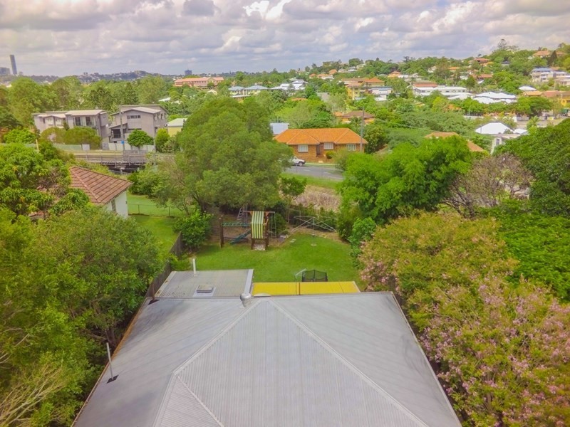 24 WAKEFIELD Street, Alderley QLD 4051