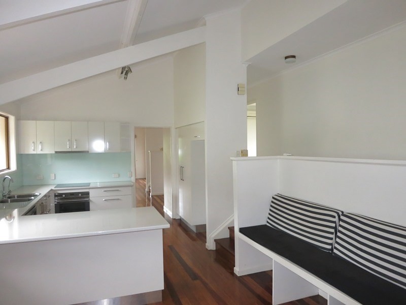 98 Byth Street, Stafford QLD 4053