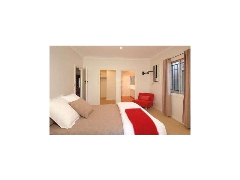 80 Lilley Street, Hendra QLD 4011