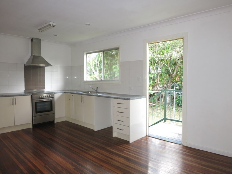 4 Baronia Court, Everton Hills QLD 4053