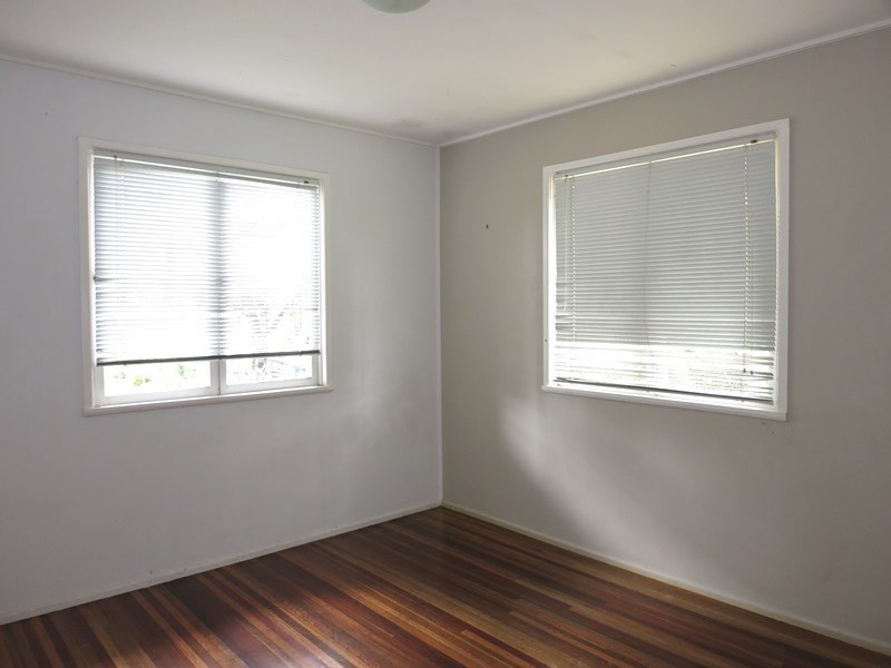 4 Baronia Court, Everton Hills QLD 4053