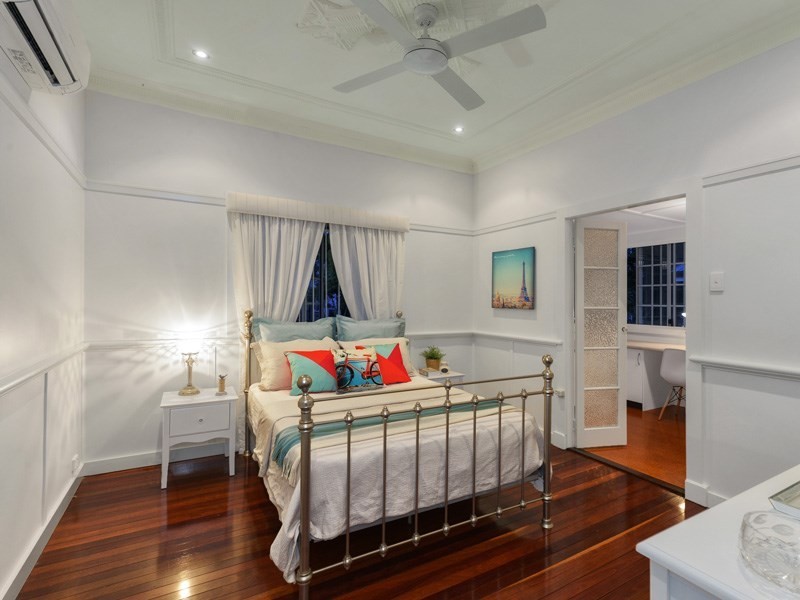 22 Myrtle Street, Grange QLD 4051