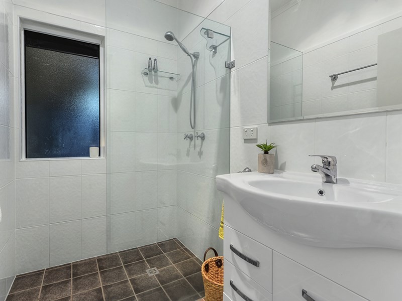 22 Myrtle Street, Grange QLD 4051