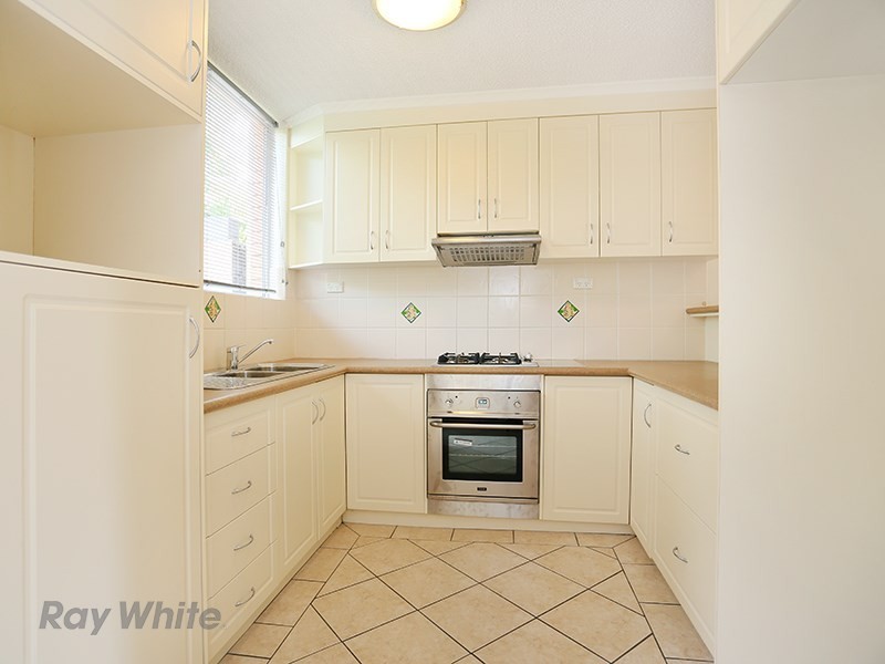 2/24 Gail Street, Kedron QLD 4031