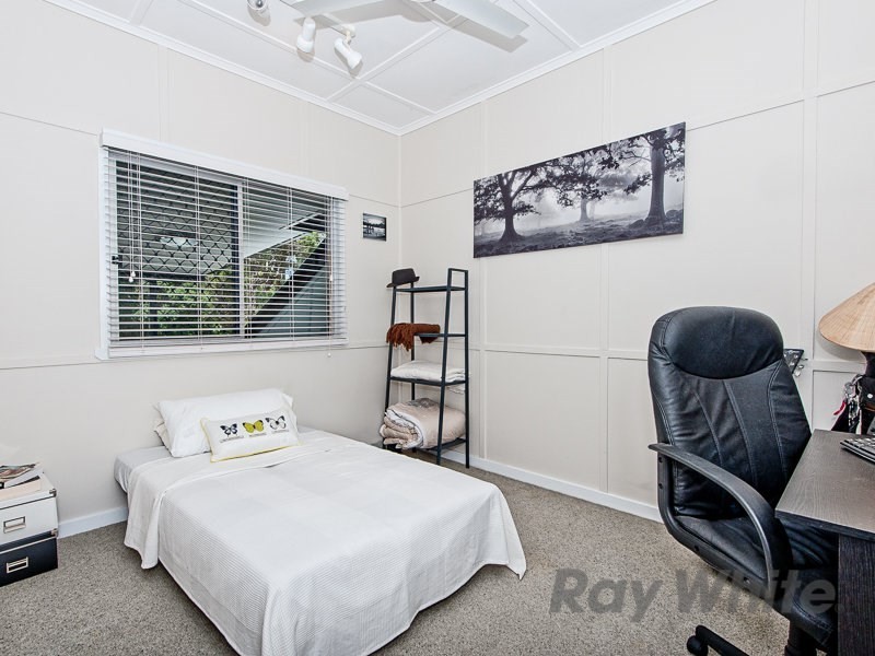 24 Castling Street, Stafford QLD 4053