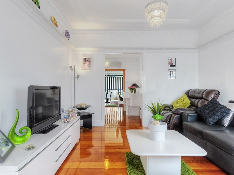 56 Clifford Street, Stafford QLD 4053