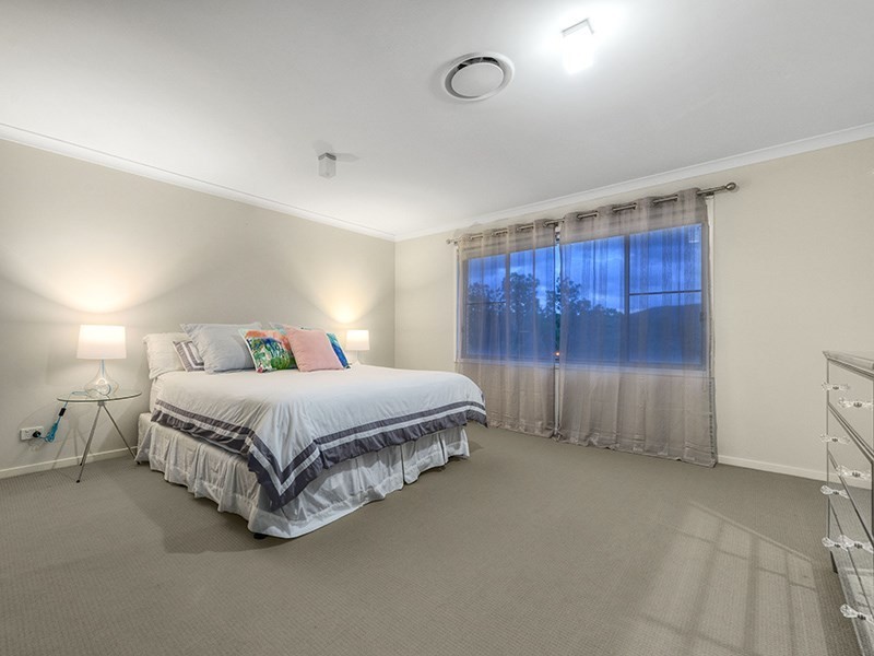 26 Yallamurra Street, The Gap QLD 4061