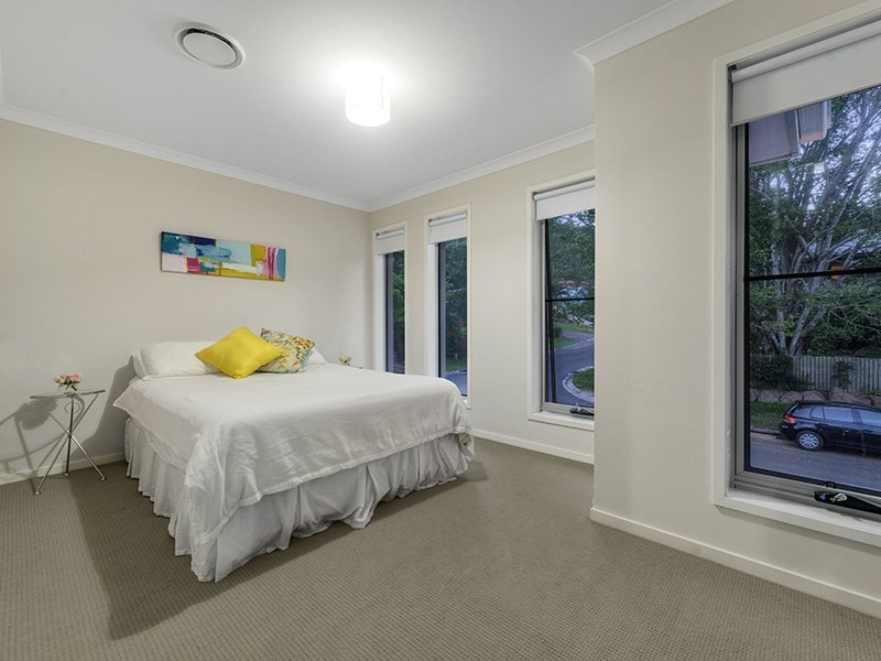 26 Yallamurra Street, The Gap QLD 4061