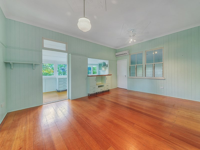 1 Shamrock Street, Gordon Park QLD 4031