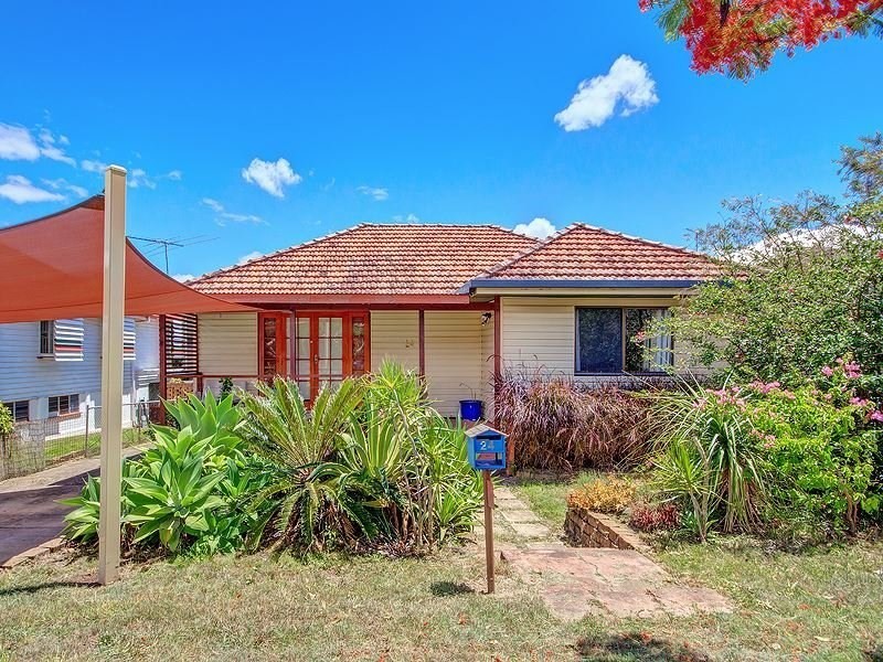 24 Belnoel Street, Wavell Heights QLD 4012
