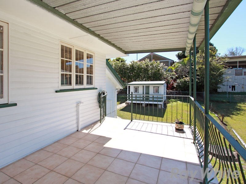 17 Allowrie Street, Stafford QLD 4053