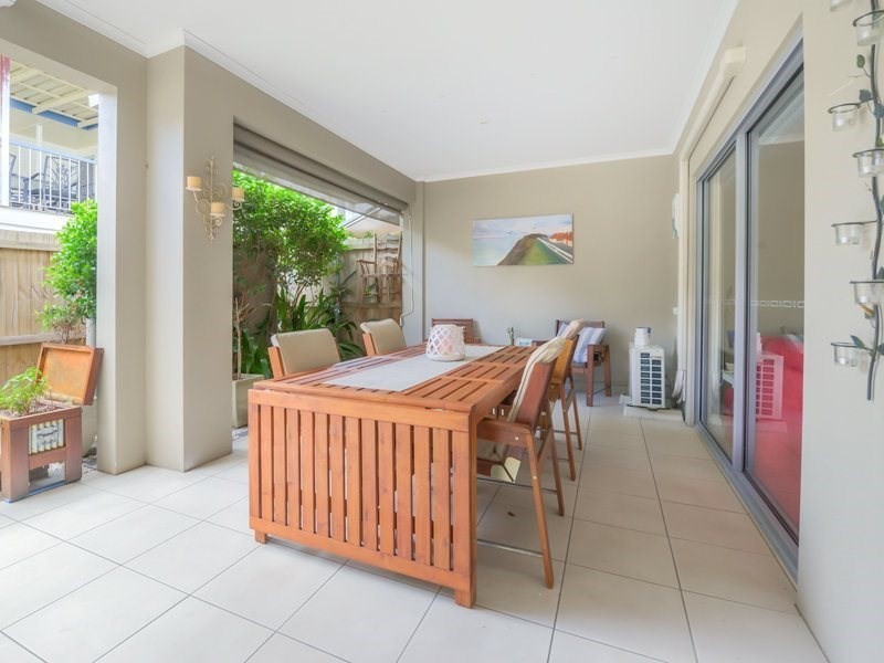 2/15 Stellmach Street, Everton Park QLD 4053