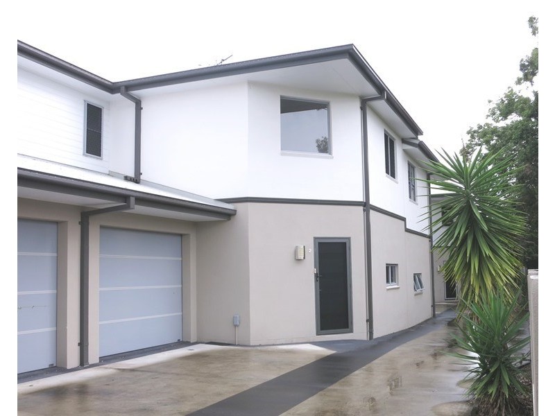 2/15 Stellmach Street, Everton Park QLD 4053