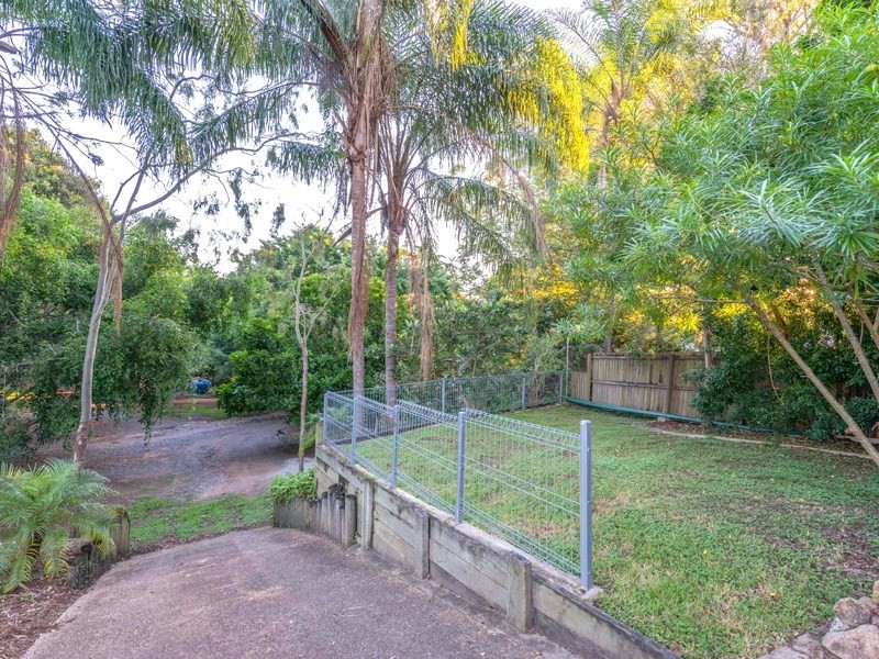 72 Coopers Camp Road, Bardon QLD 4065