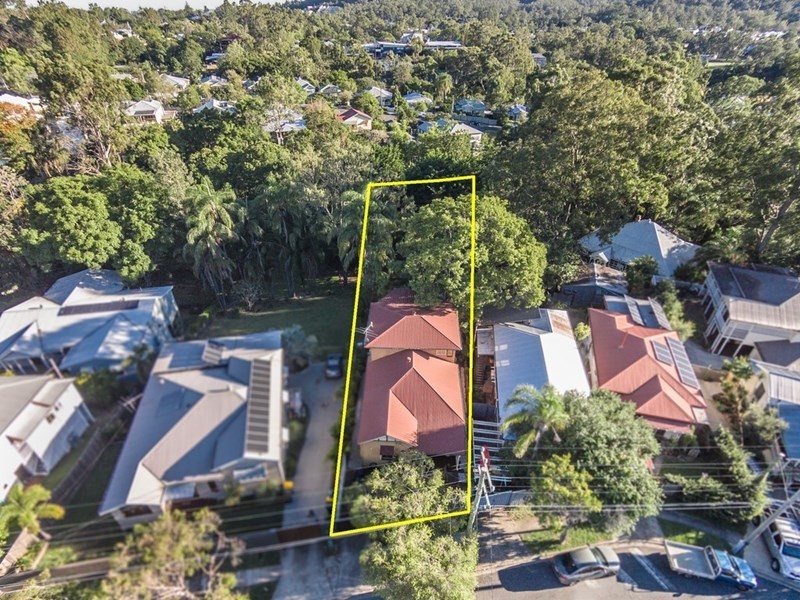 72 Coopers Camp Road, Bardon QLD 4065