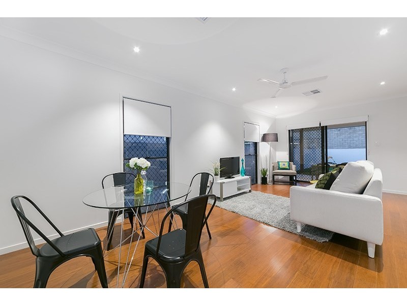 73 Clarke Street, Hendra QLD 4011