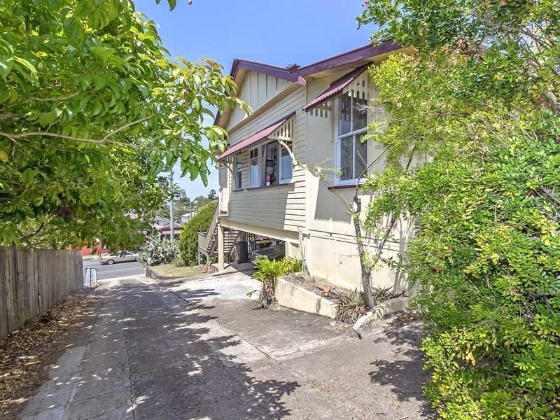 57 Days Road, Grange QLD 4051