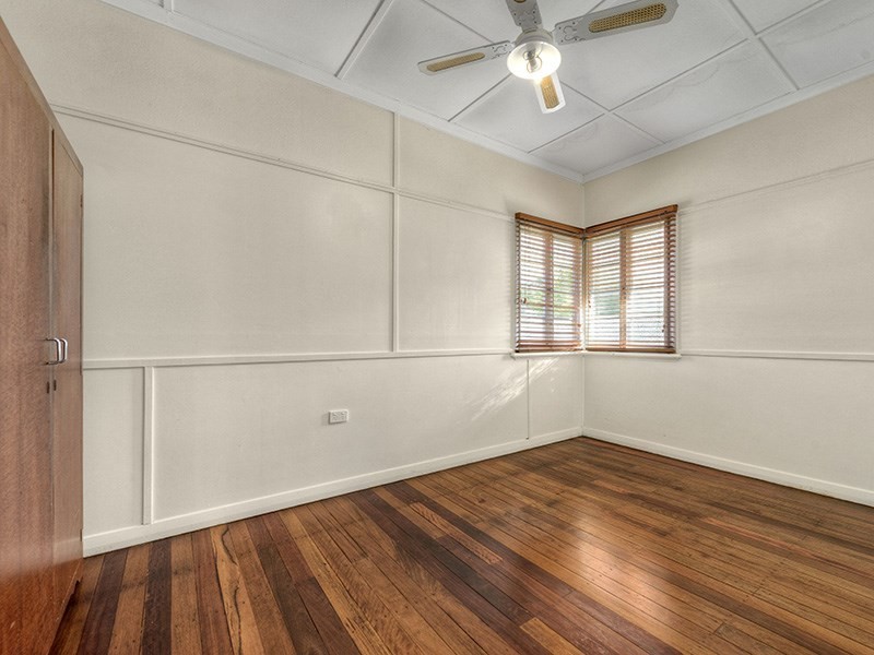 119 Clifford Street, Stafford Heights QLD 4053