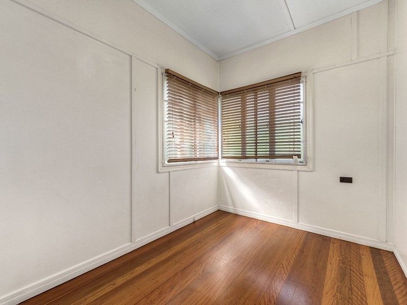 119 Clifford Street, Stafford Heights QLD 4053