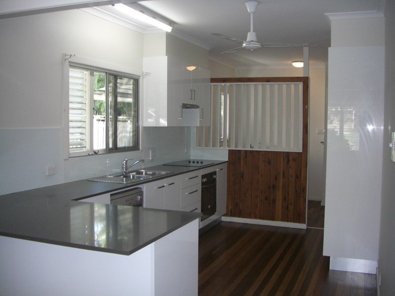 35 Macnaughton Street, Stafford QLD 4053