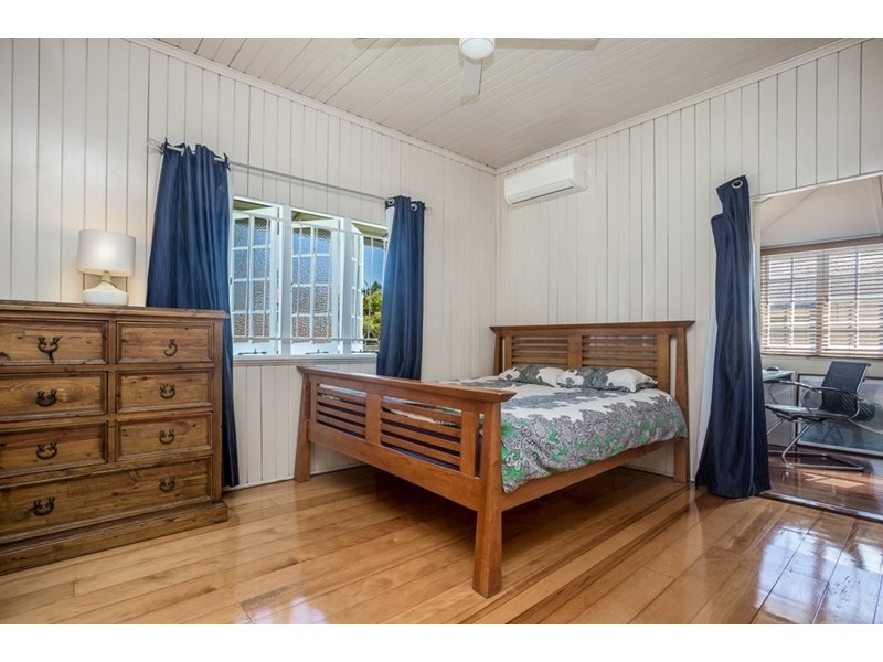 79 Lanham Avenue, Grange QLD 4051