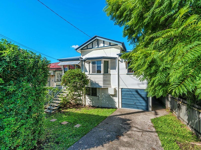 63 Grange Road, Grange QLD 4051