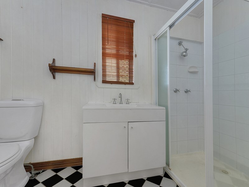 63 Grange Road, Grange QLD 4051