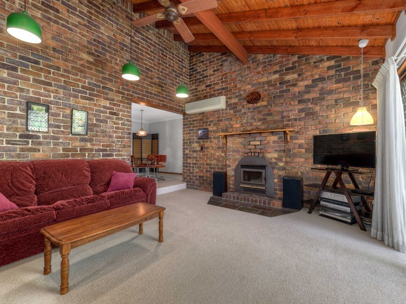 67 Corrofin Street, Ferny Grove QLD 4055