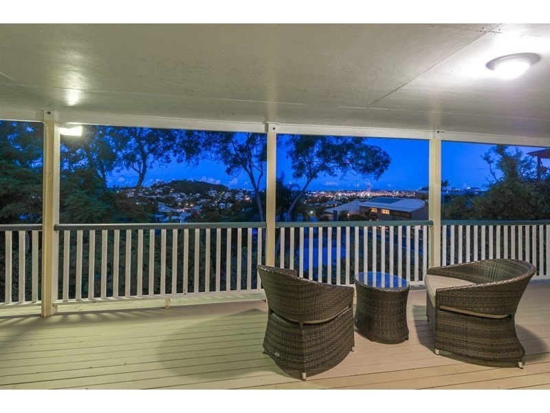 12 Watson Street, Newmarket QLD 4051