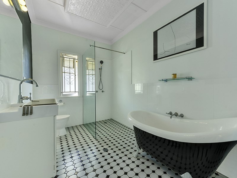 177 Rode Road, Wavell Heights QLD 4012