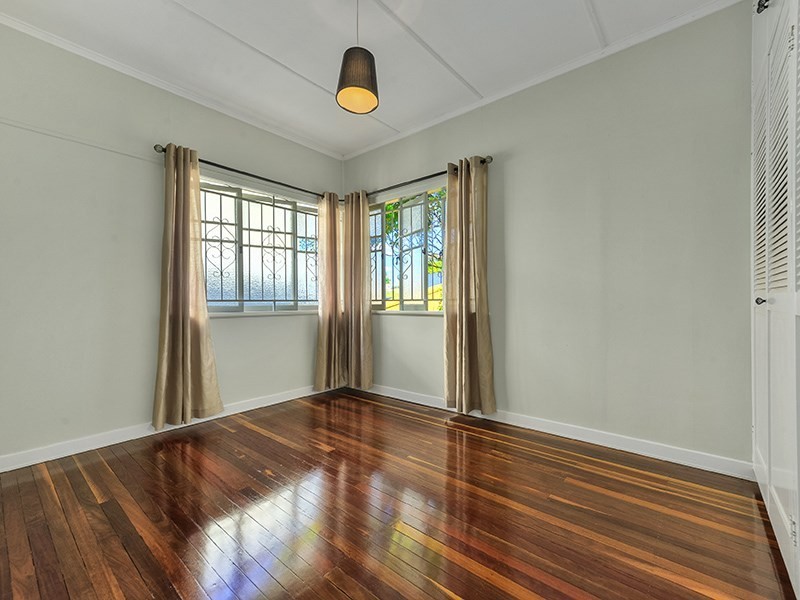 177 Rode Road, Wavell Heights QLD 4012