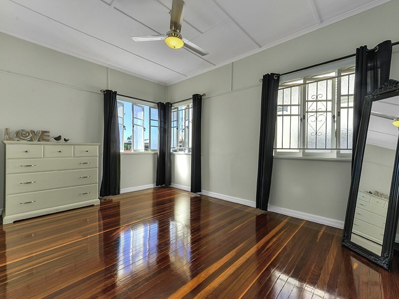 177 Rode Road, Wavell Heights QLD 4012