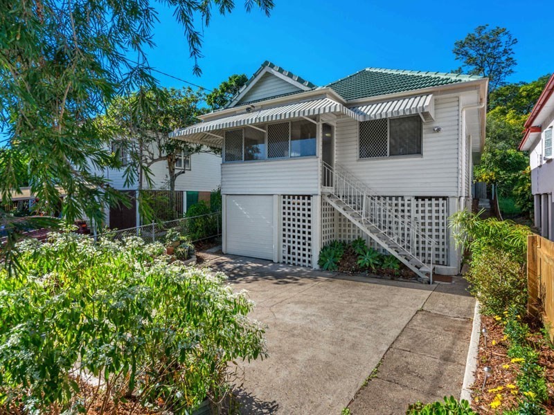 79 Lizzie Street, Bardon QLD 4065