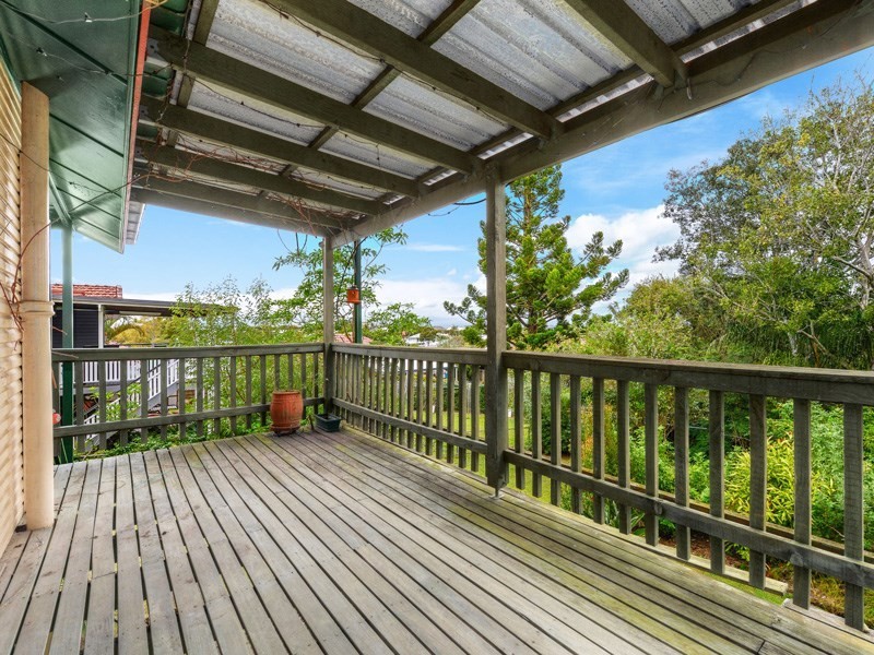 8 Wilgarning Street, Stafford Heights QLD 4053