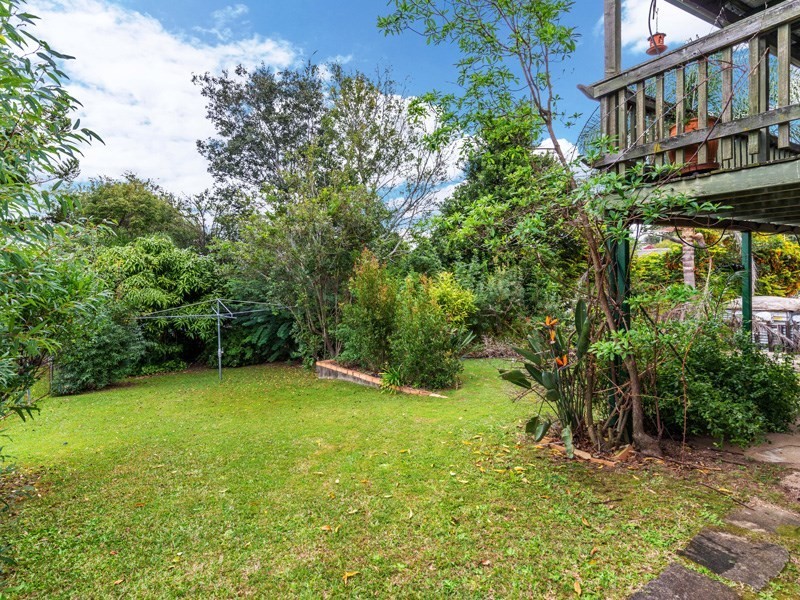 8 Wilgarning Street, Stafford Heights QLD 4053