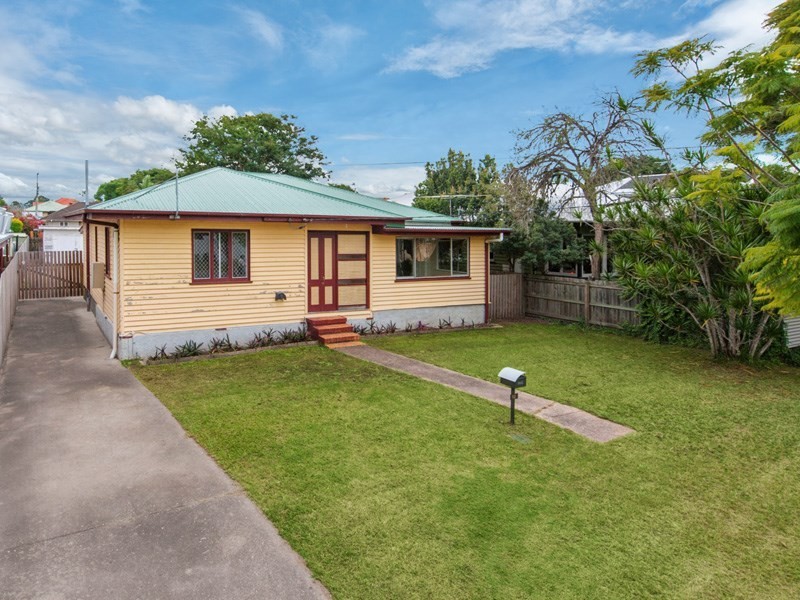 12 Agincourt Street, Grange QLD 4051