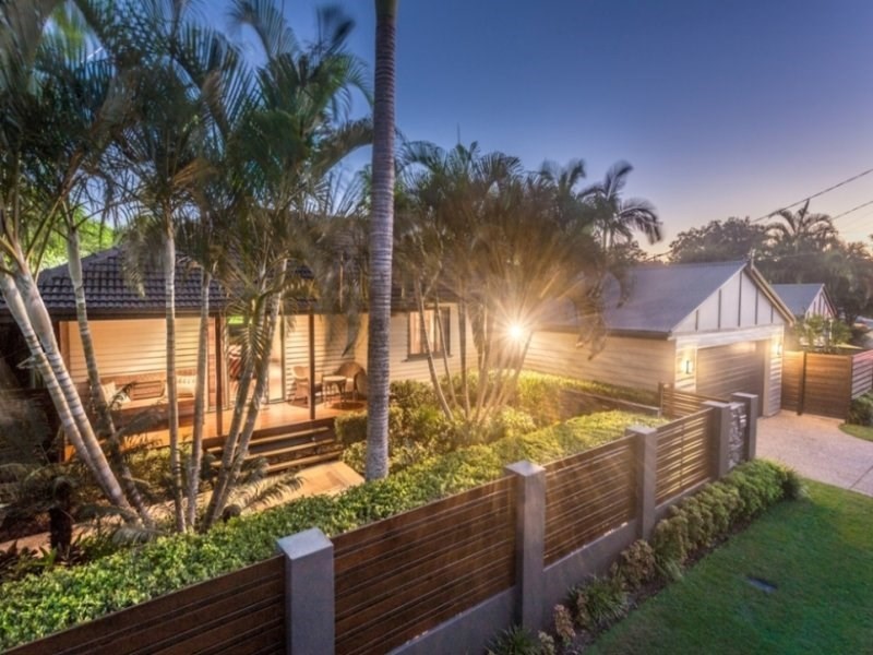 7 Agincourt Street, Grange QLD 4051